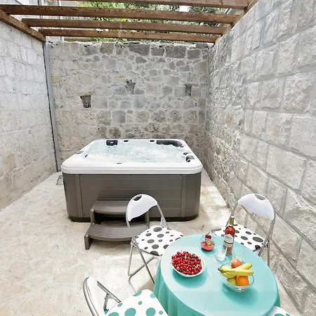 Stone Rea Vakantiehuis *