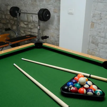 Stone Rea Ferienhaus *